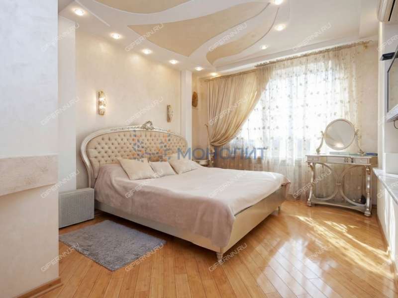 трёхкомнатная квартира на улице Белинского дом 58/60