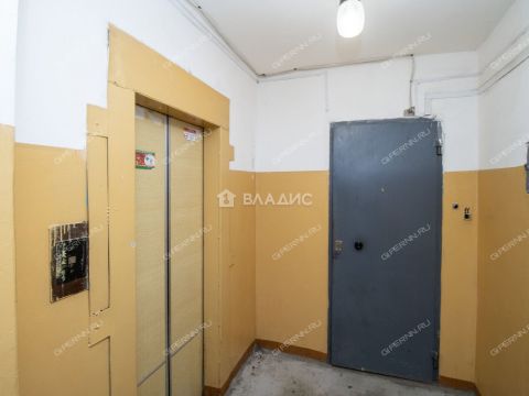 3-komnatnaya-ul-krasnyh-zor-d-22 фото