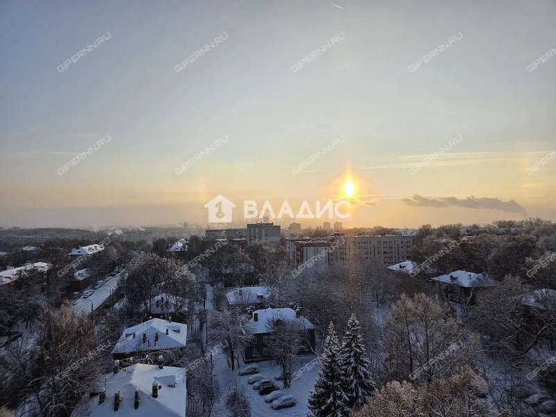 трёхкомнатная квартира в Корейском переулке дом 8