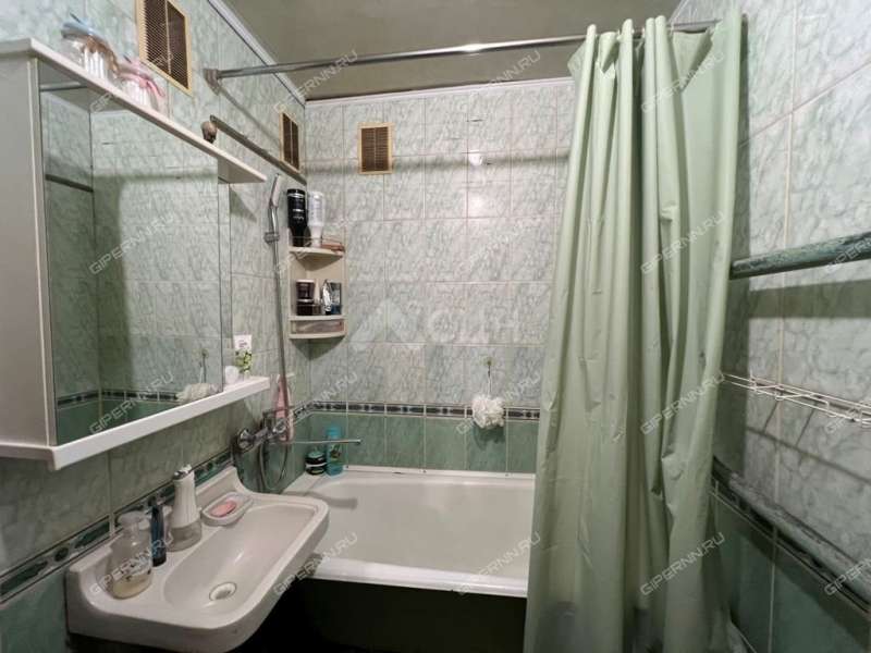 четырёхкомнатная квартира на проспекте Музрукова дом 27 город Саров