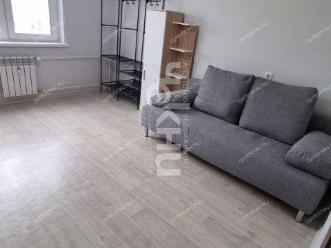 3-komnatnaya-prosp-korablestroiteley-d-60 фото