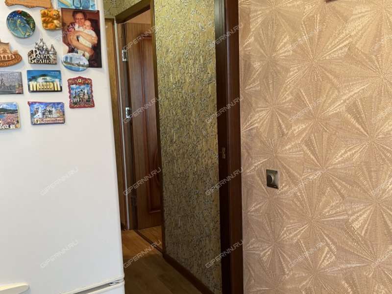 двухкомнатная квартира на Светлоярской улице дом 11