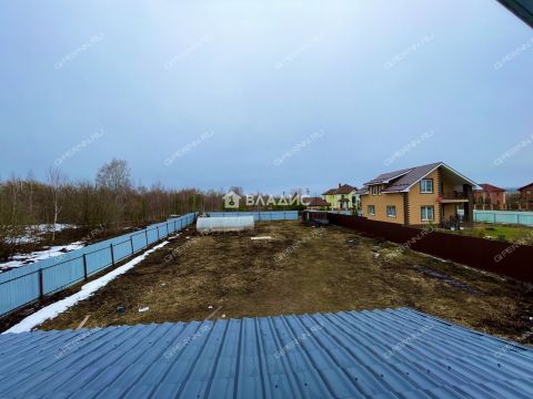dom-derevnya-zaozere-bogorodskiy-municipalnyy-okrug фото