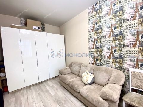 4-komnatnaya-ul-strazh-revolyucii-d-6-3 фото
