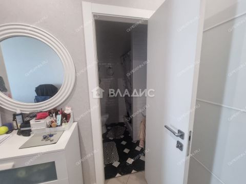 kvartira-studiya-prosp-gagarina-d-99-k2 фото