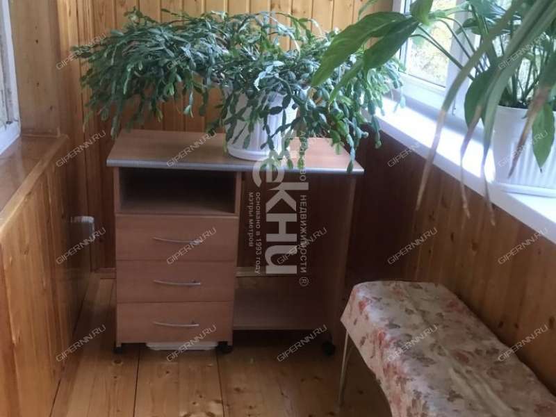 трёхкомнатная квартира на улице Верхнепечёрская дом 4 к1