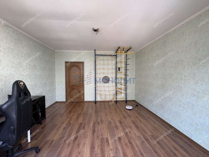 трёхкомнатная квартира на улице Дунаева дом 12