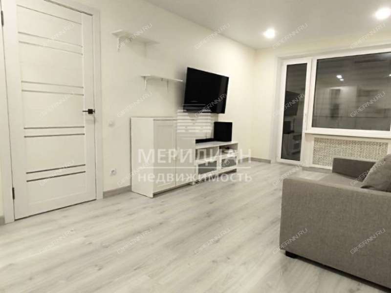 однокомнатная квартира на улице Островского дом 8