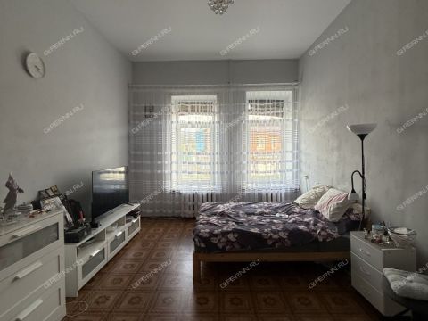 3-komnatnaya-ul-chkalova-d-5 фото