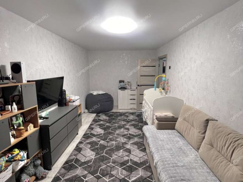 двухкомнатная квартира на Школьная ул. дом 28 село Чернуха