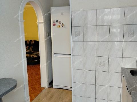 3-komnatnaya-ul-gvardeycev-d-16 фото