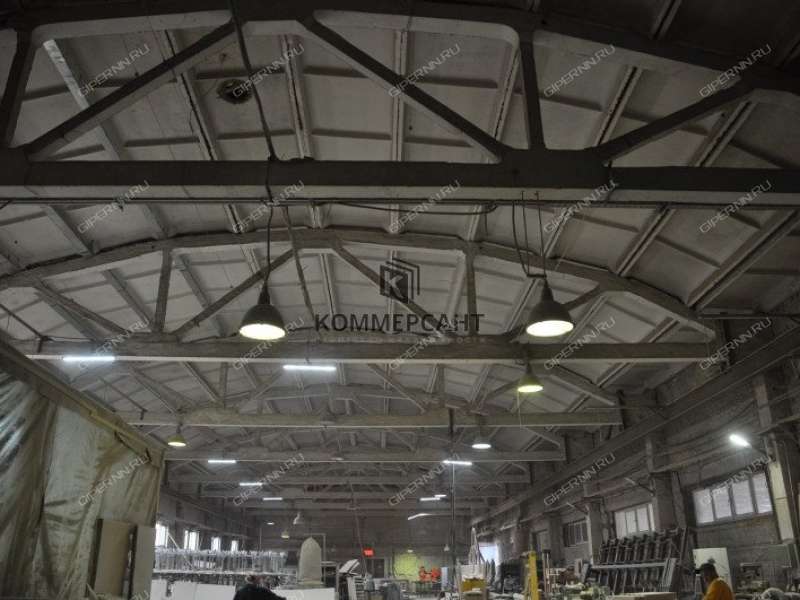 здание под офис, торговую площадь на Республиканской улице город Бор