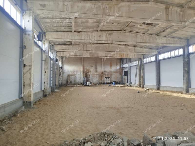 здание под склад, производственную площадь на  рабочий посёлок Первое Мая