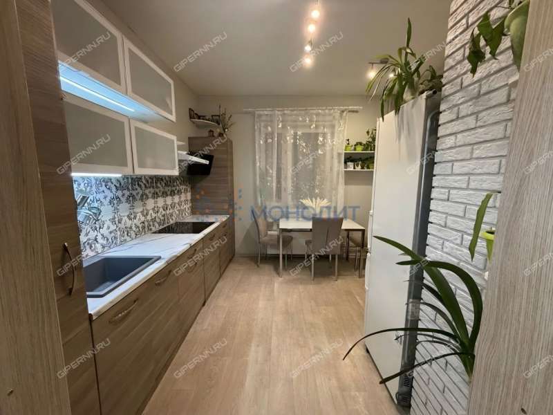 двухкомнатная квартира на улице Родионова дом 29