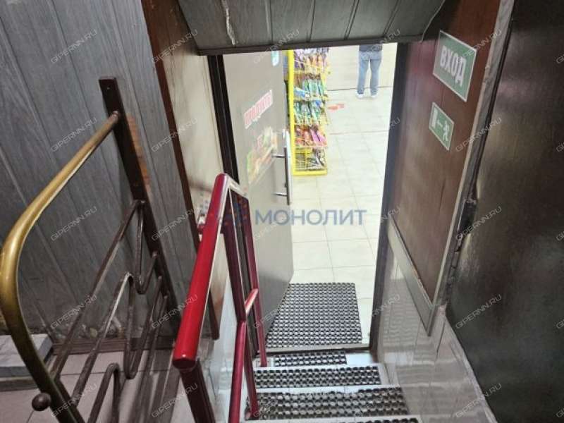 помещение под офис, торговую площадь на Нижне-Волжской набережной