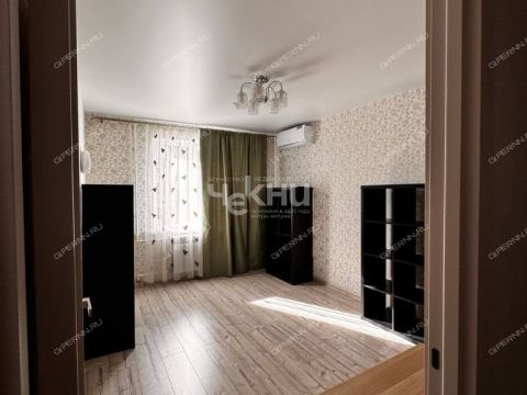 2-komnatnaya-ul-verhnepecherskaya-d-11-k1 фото