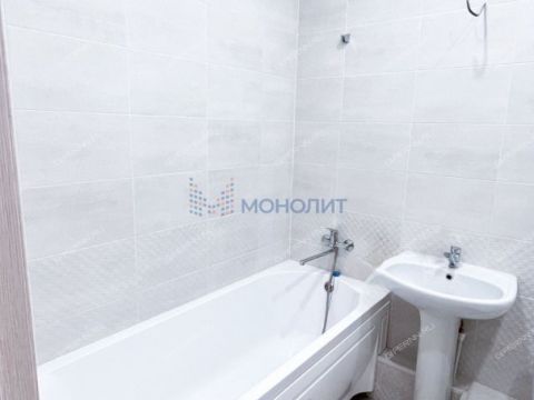 3-komnatnaya-ul-aleksandra-hohlova-d-3 фото