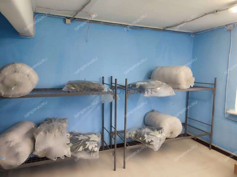 здание под офис, производственную площадь на Школьной улице село Смольки