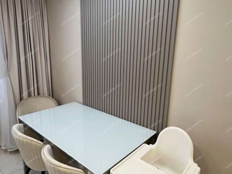 трёхкомнатная квартира на улице Адмирала Макарова дом 5 к2