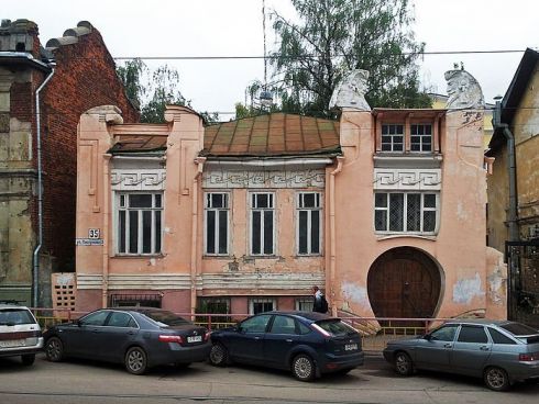 Памятник архитектуры или новодел: каким станет «шахматный дом» после восстановления?