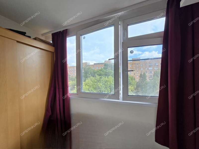 трёхкомнатная квартира на улице Володарского дом 7