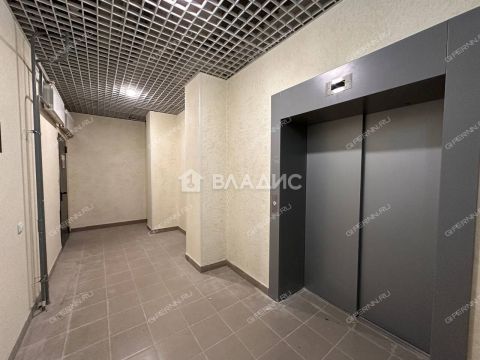 2-komnatnaya-ul-poltavskaya-d-15 фото