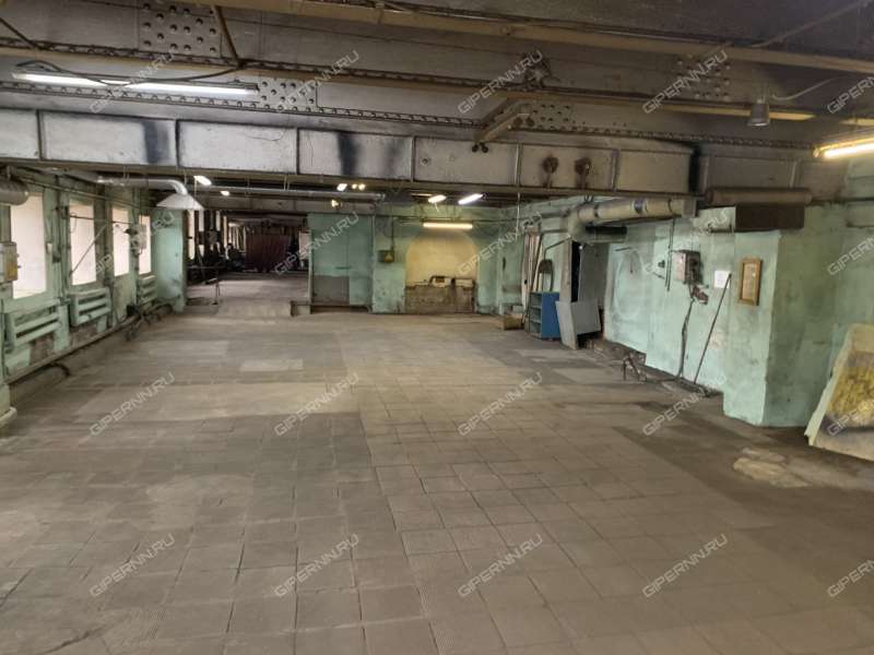 помещение под склад на улице Баррикад