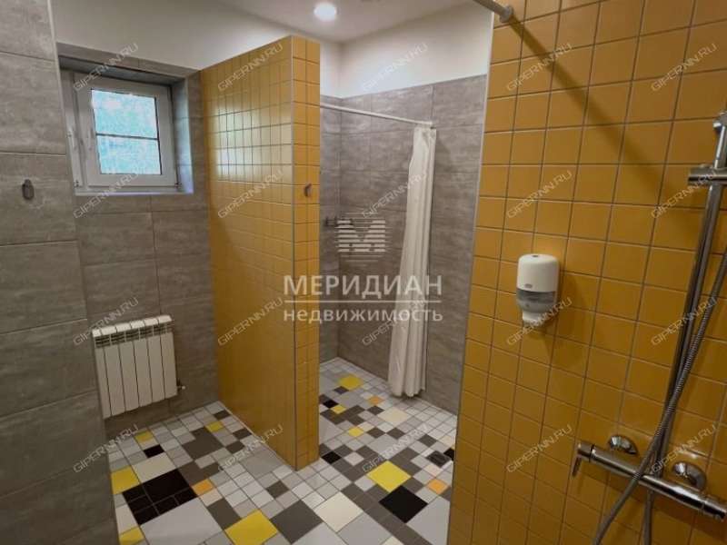 здание под коммерческую недвижимость на Альпийская село Шава