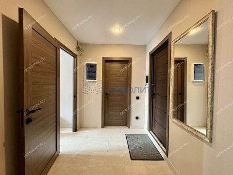 3-komnatnaya-ul-kovalihinskaya-d-72 фото