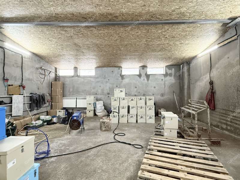 здание под офис, склад на 11-й Дубравной улице