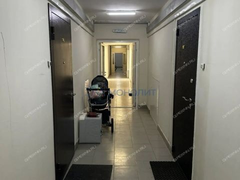 1-komnatnaya-ul-dvizhencev-d-34 фото