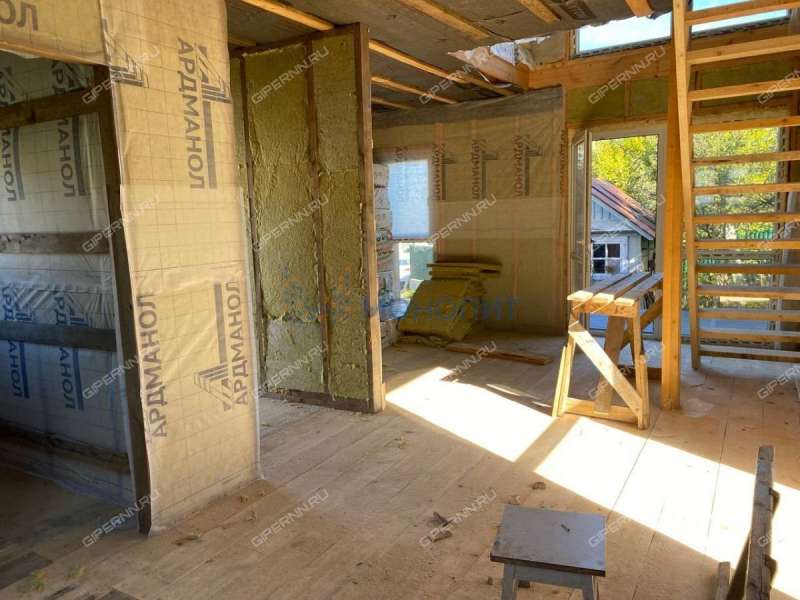 дом на СНТ Заветы Мичурина Сад № 4