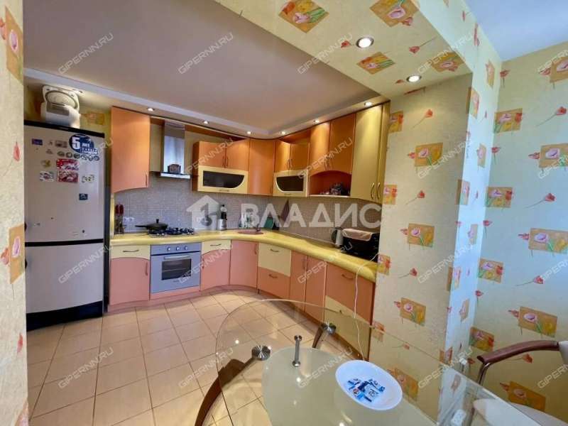 трёхкомнатная квартира на проспекте Ленина дом 30Г