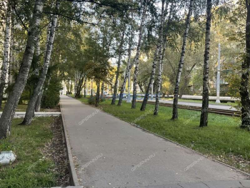 комната в доме 106 на Берёзовской улице