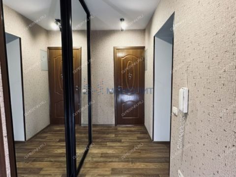 2-komnatnaya-ul-oktyabrskoy-revolyucii-d-51 фото