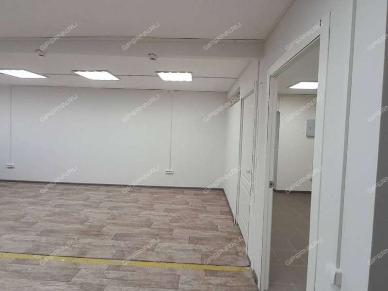 помещение под помещение свободного назначения, офис на Коммунистической улице