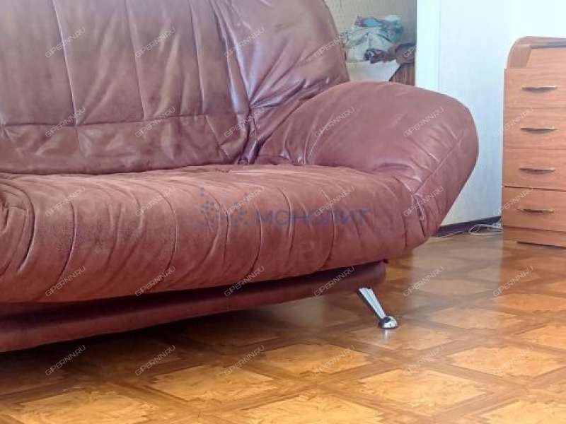 двухкомнатная квартира на улице Героя Советского Союза Усилова дом 2