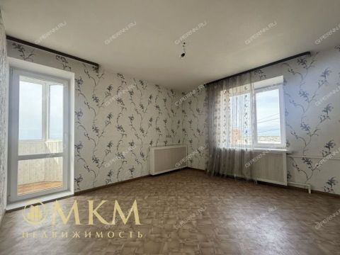 5-komnatnaya-ul-plotnikova-d-4 фото