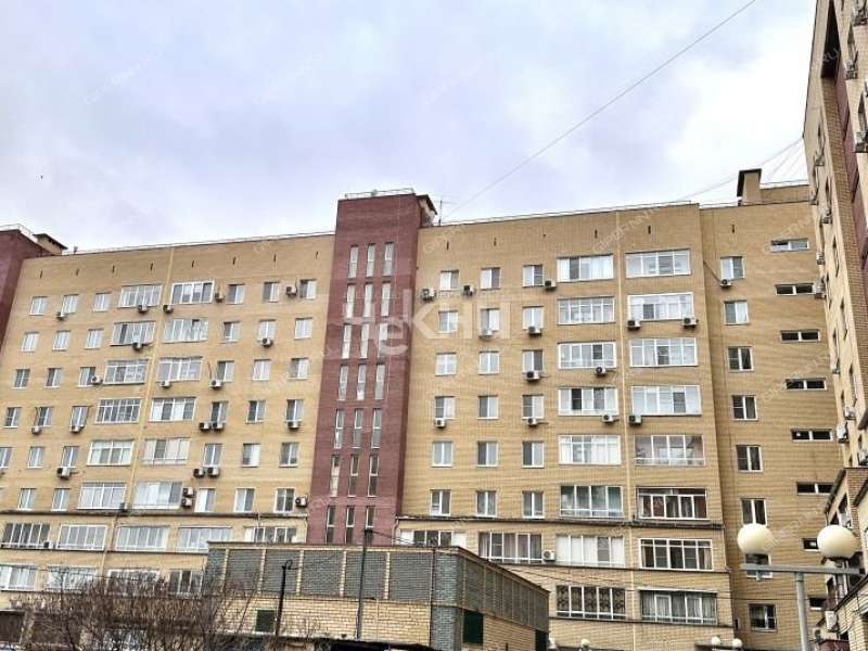 трёхкомнатная квартира на улице Коминтерна дом 139