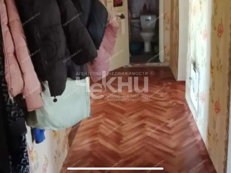 трёхкомнатная квартира на Молодёжной улице дом 9 город Лысково