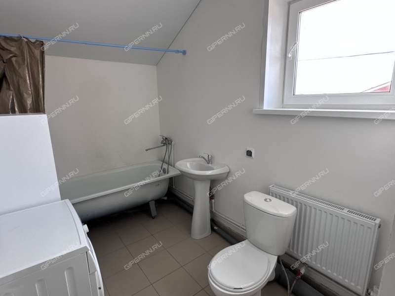 дом на  деревня Крутая