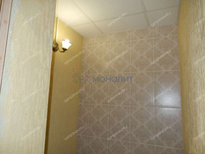 помещение под помещение свободного назначения, торговую площадь на улице Героя Давыдова