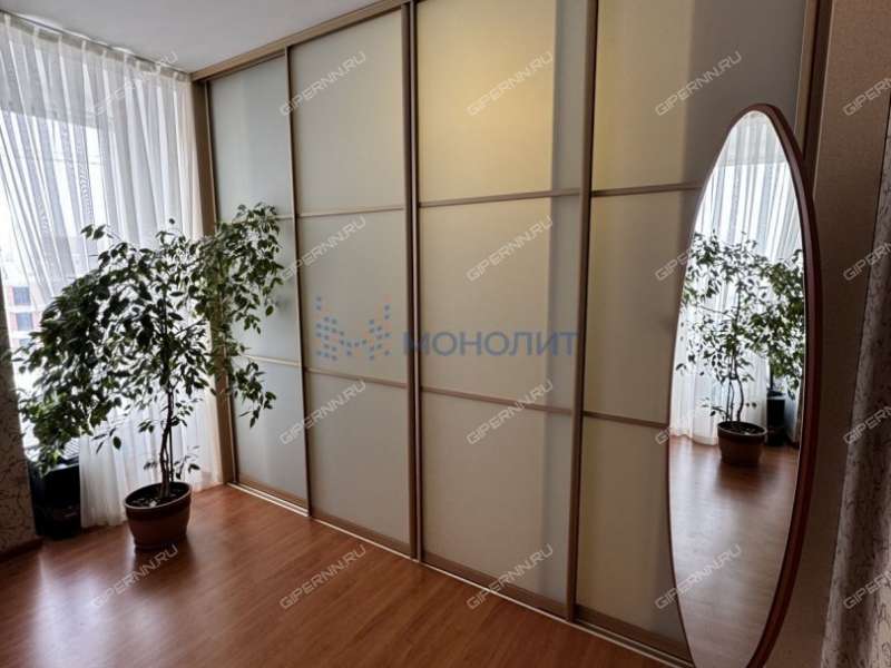 пятикомнатная квартира на Нижегородской улице дом 11В