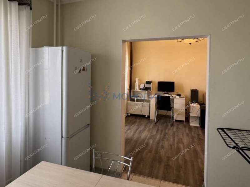 трёхкомнатная квартира на улице Родионова дом 27