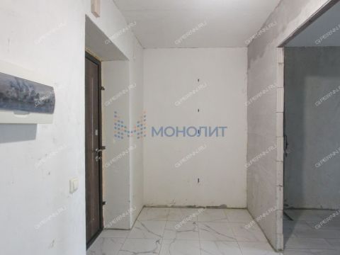 1-komnatnaya-ul-vyatskaya-d-4 фото