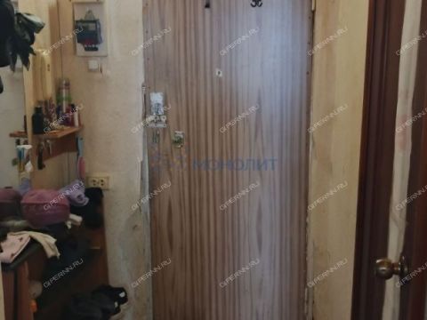 1-komnatnaya-ul-admirala-makarova-d-5 фото