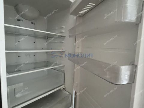 2-komnatnaya-ul-verhnepecherskaya-d-12 фото