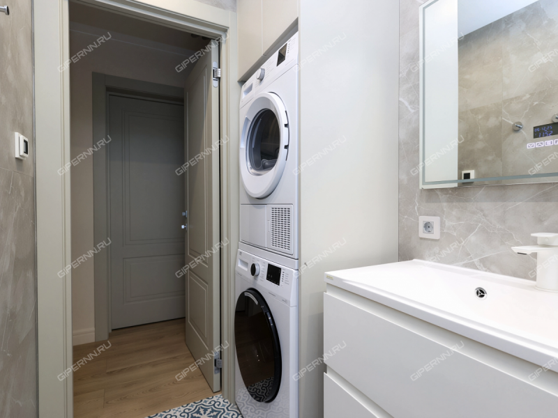 трёхкомнатная квартира на Волжской набережной дом 11