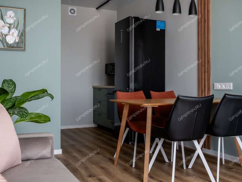 двухкомнатная квартира на улице Александра Хохлова дом 7