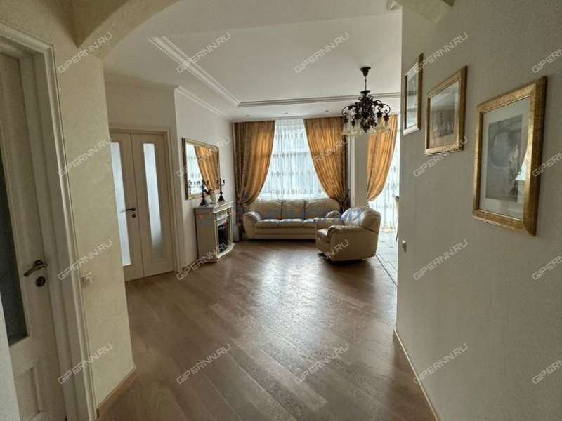 трёхкомнатная квартира на улице Тимирязева дом 43